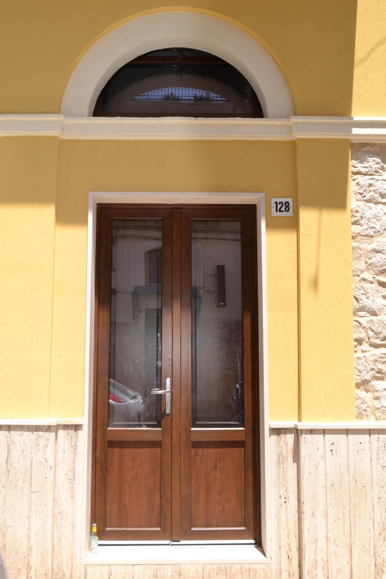 Casa Vacanze Trinisula Sicily Home Шикли Екстериор снимка